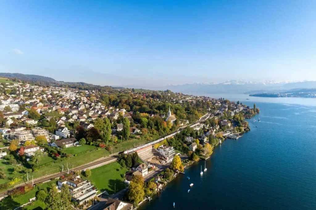 Luxury real estate Goldküste Schweiz